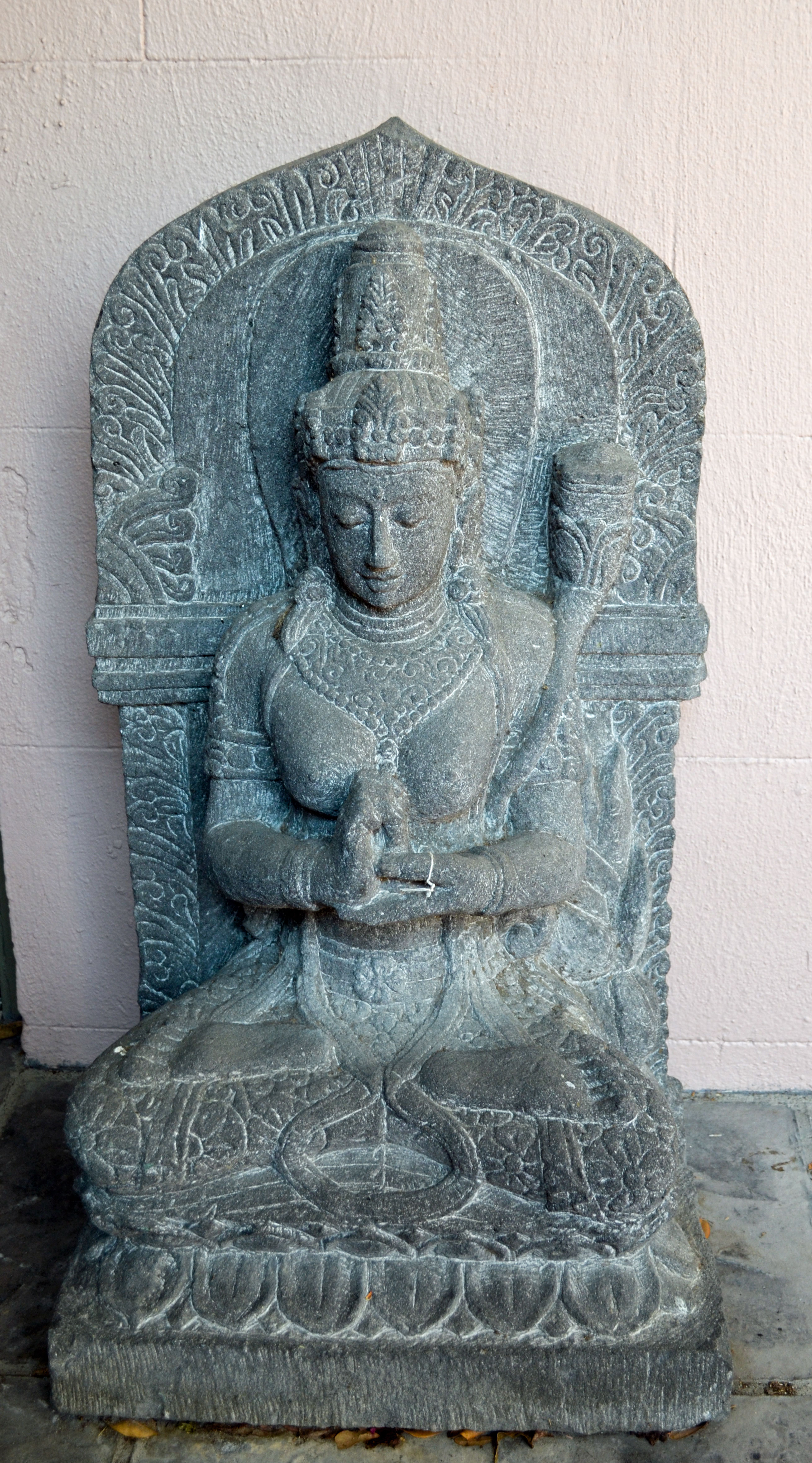 Seated Buddha with Clasped Hands statue