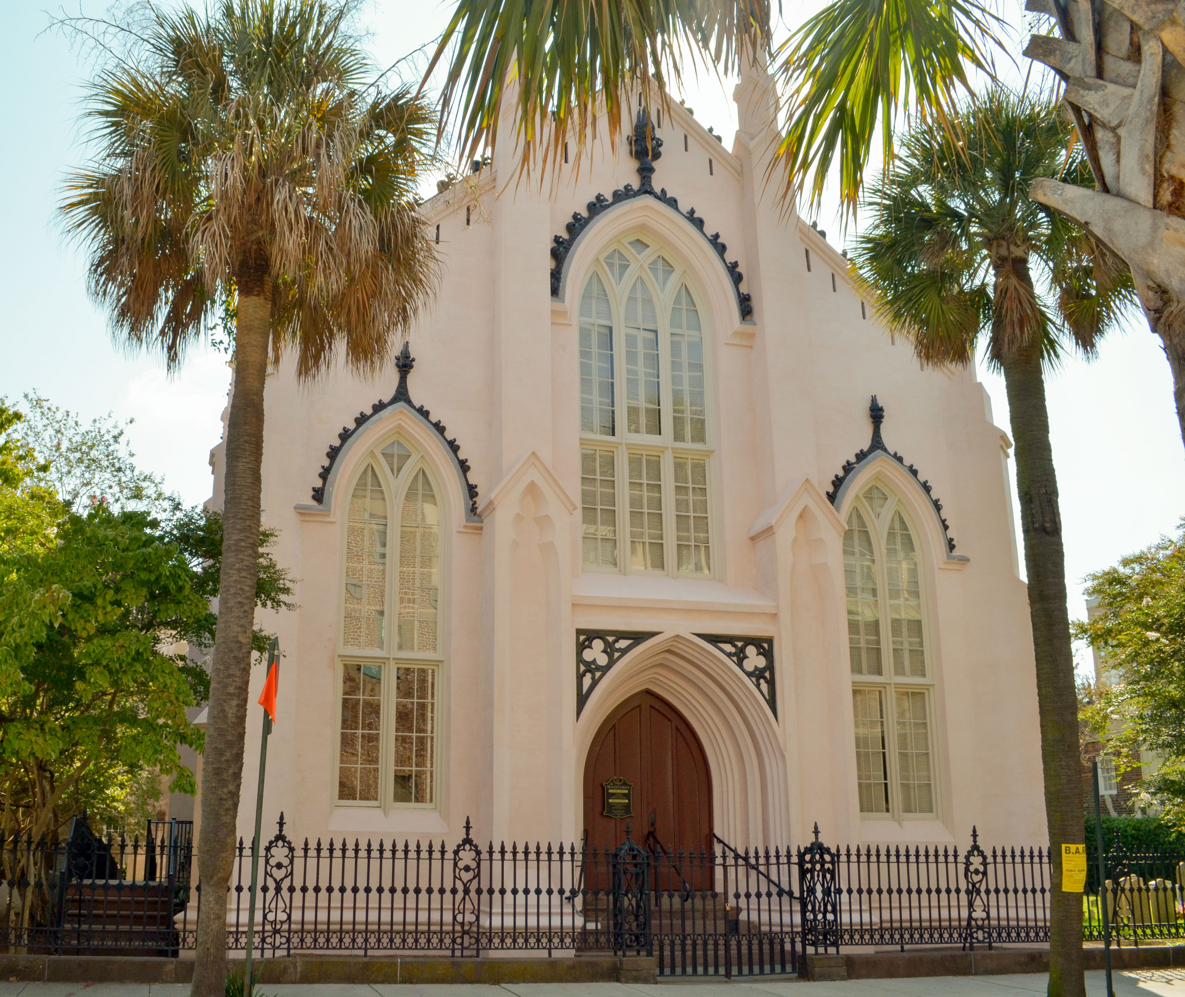 French Huguenot Church front