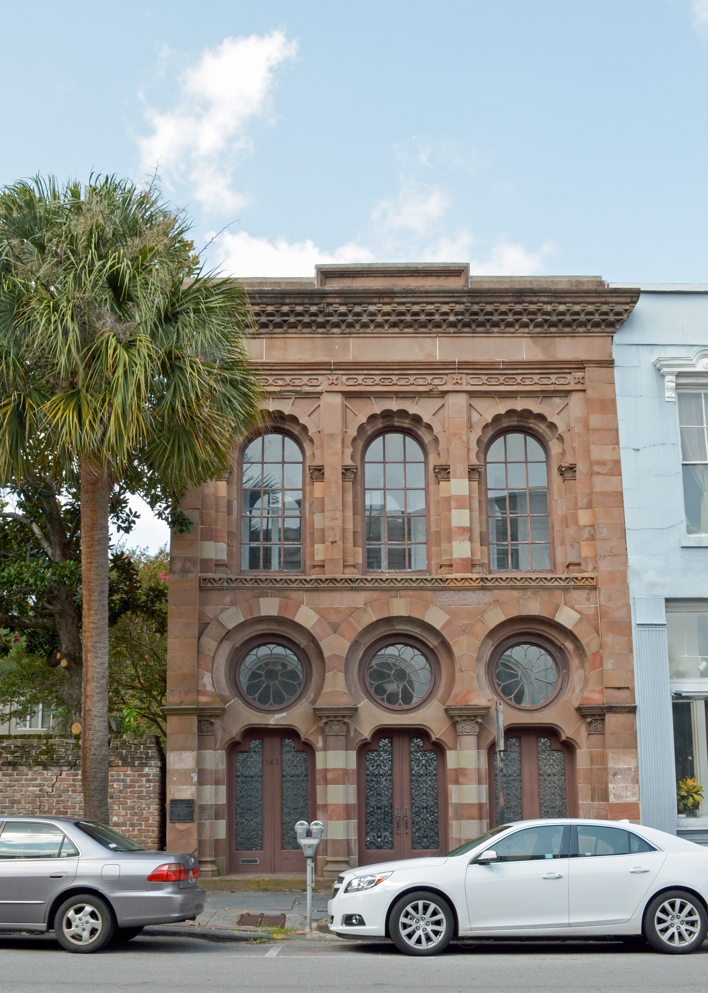 Farmers' and Exchange Bank building